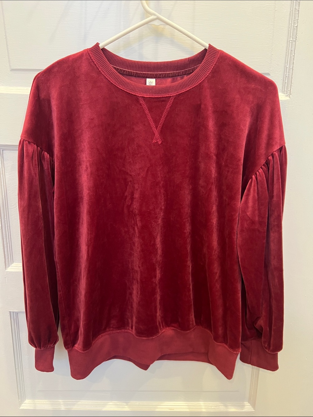 Gilligan & O'Malley Red Velvet Crewneck Pullover